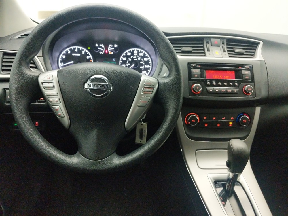 2015 Nissan Sentra - Driver Dash