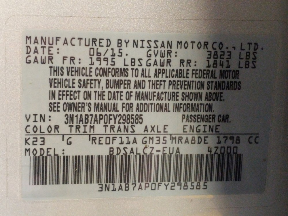2015 Nissan Sentra - VIN Plate