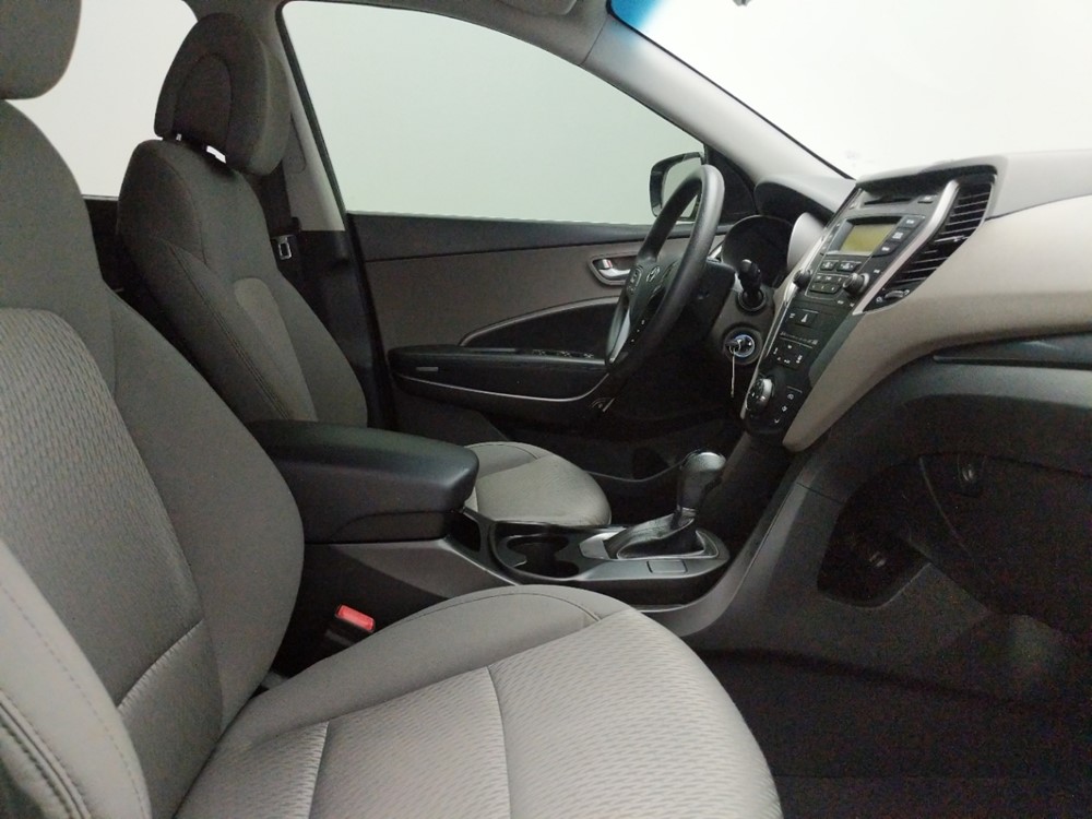 2013 Hyundai Santa Fe - Passenger Front Seat