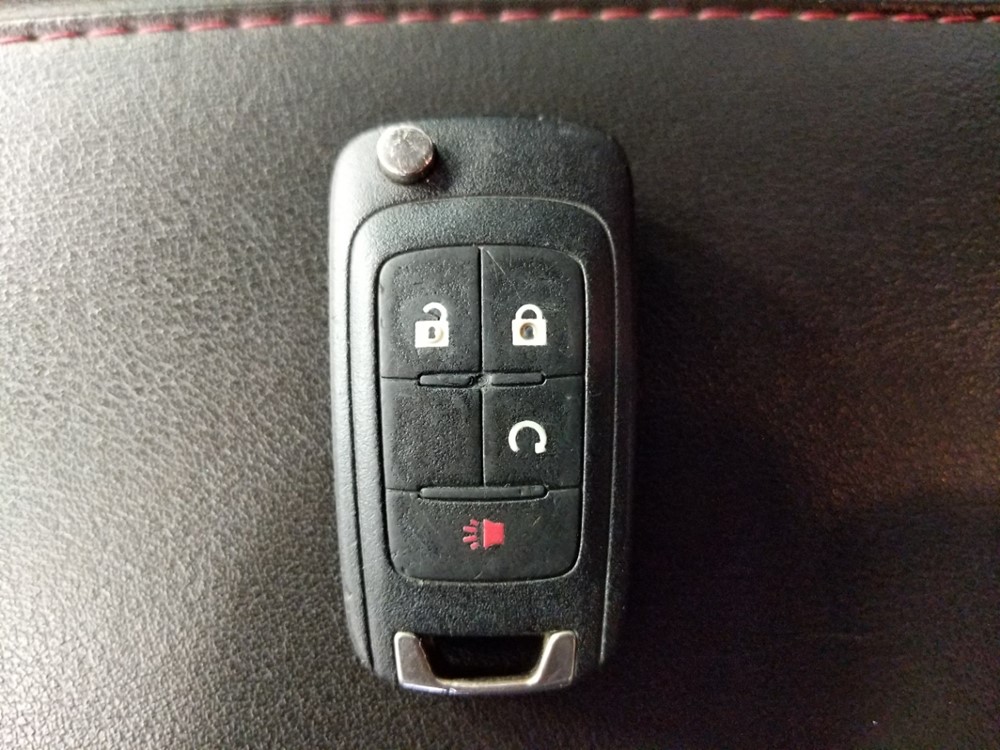 2011 Chevrolet Equinox - Keys