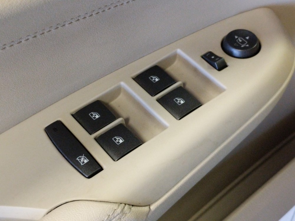 2011 Cadillac SRX - Driver Power Windows/Lock Control