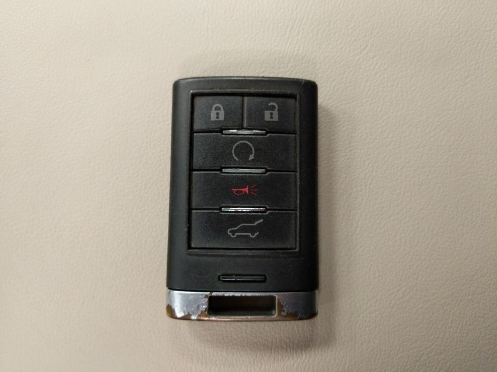 2011 Cadillac SRX - Keys