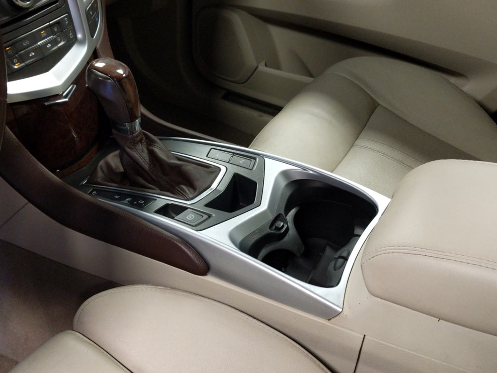 2011 Cadillac SRX - Center Console/Cup Holders