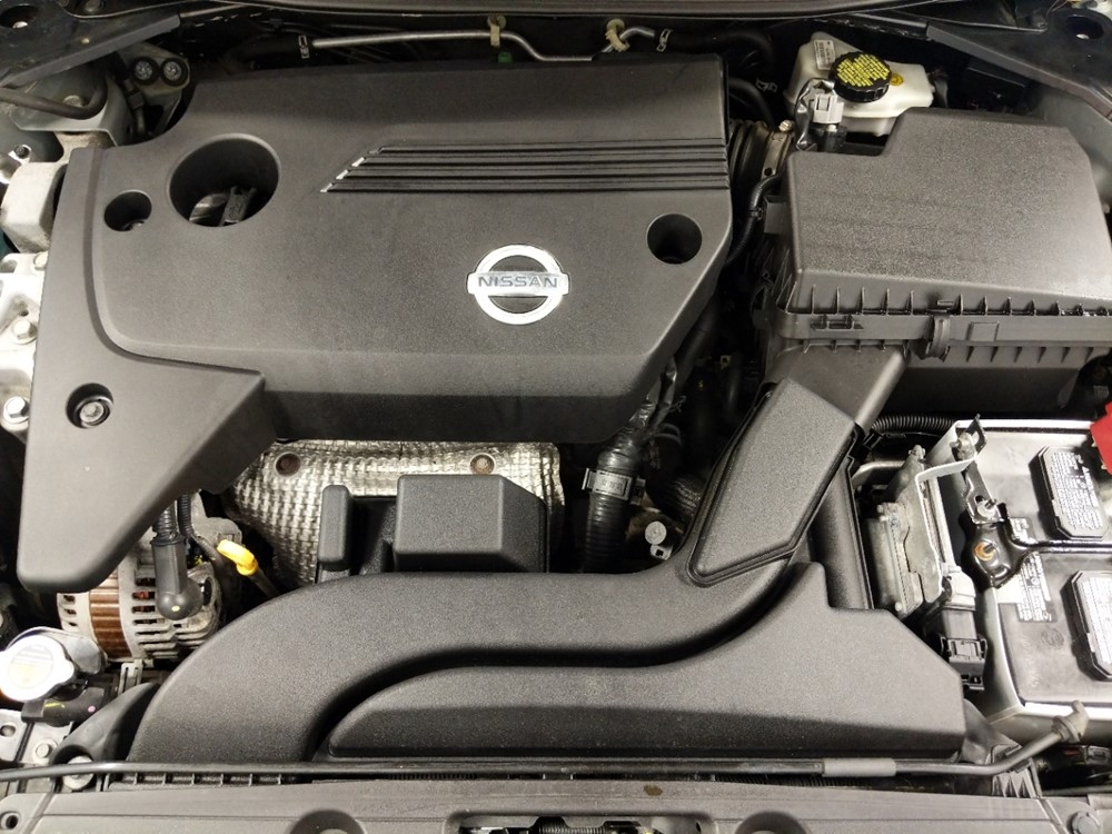 2015 Nissan Altima - Engine