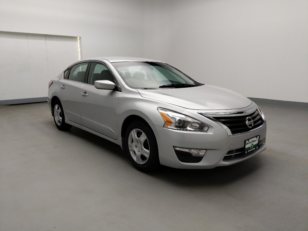 2015 Nissan Altima - Passenger Front Bumper
