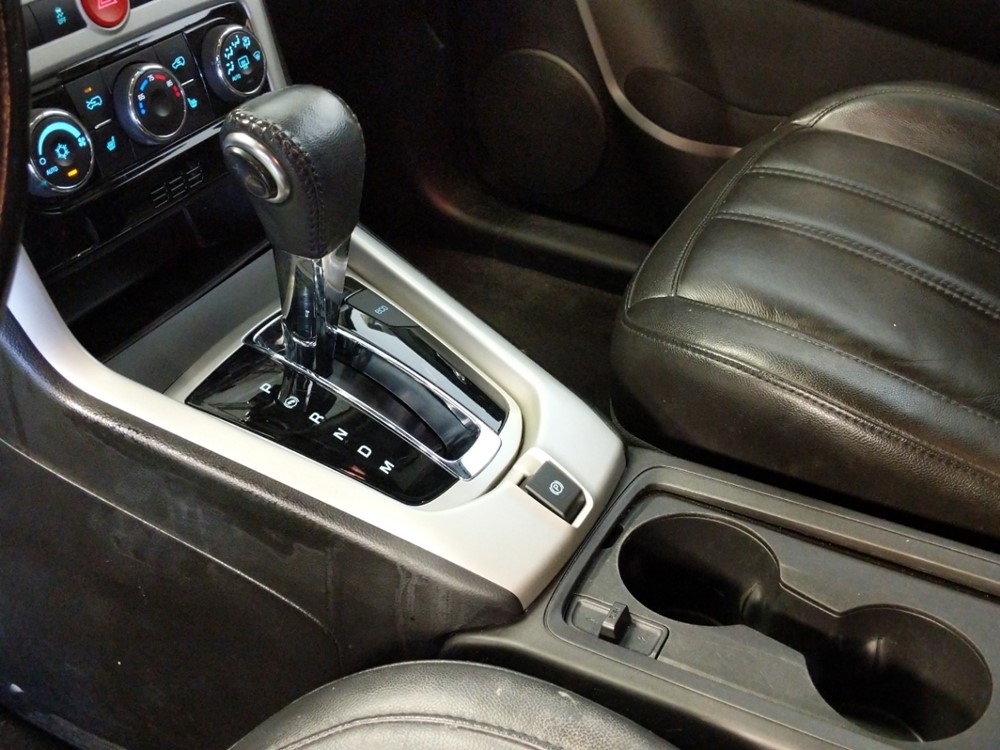 2014 Chevrolet Captiva - Center Console/Cup Holders