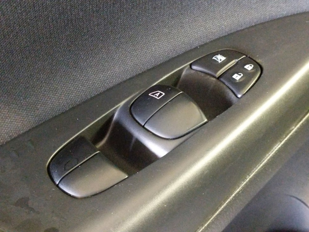 2016 Nissan Sentra - Driver Power Windows/Lock Control