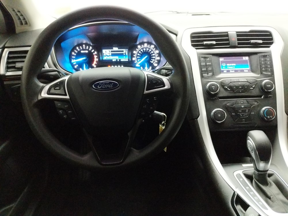 2016 Ford Fusion - Driver Dash