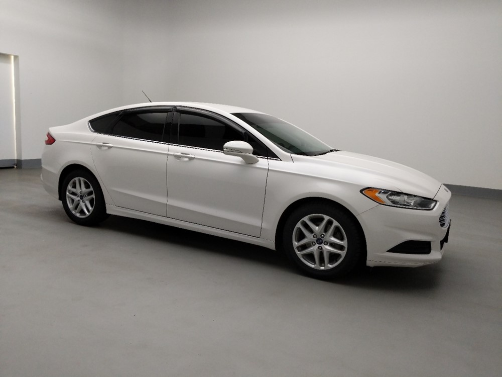 2016 Ford Fusion - Passenger Front Side