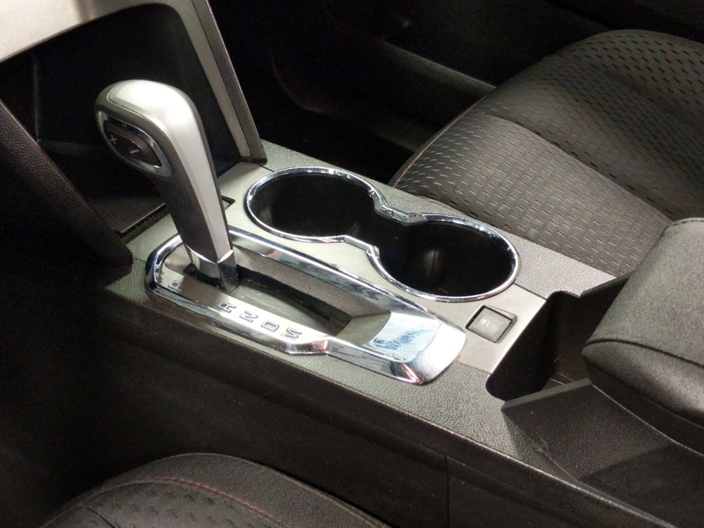 2013 Chevrolet Equinox - Center Console/Cup Holders