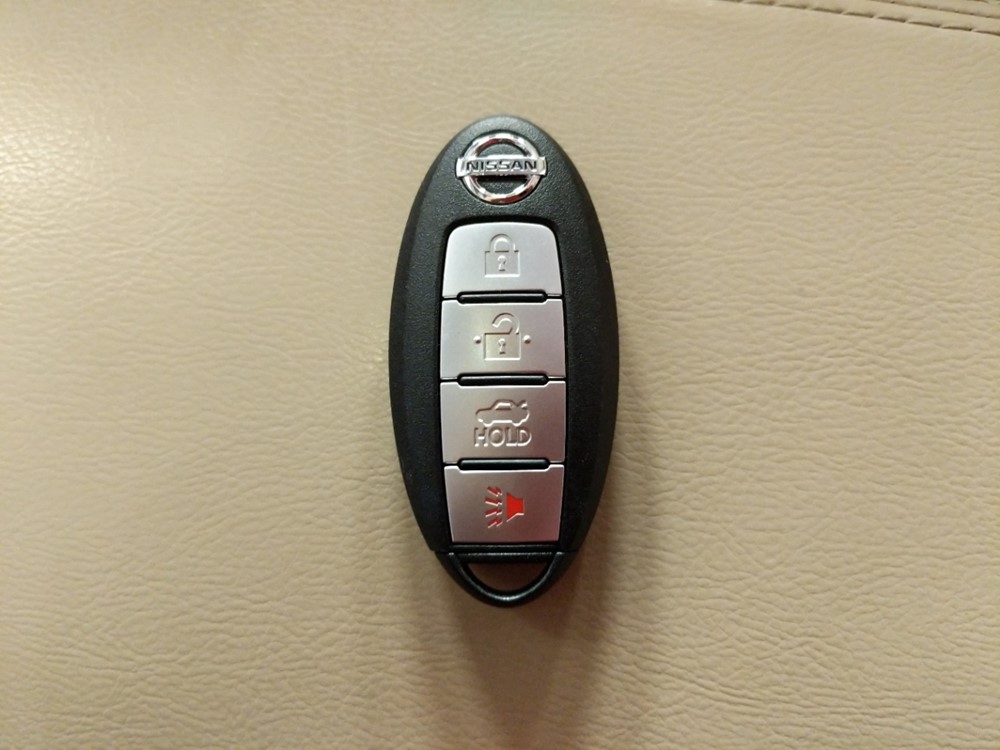 2016 Nissan Altima - Keys