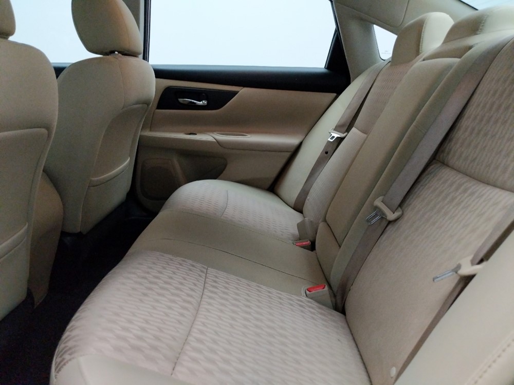 2016 Nissan Altima - Driver Rear Seat