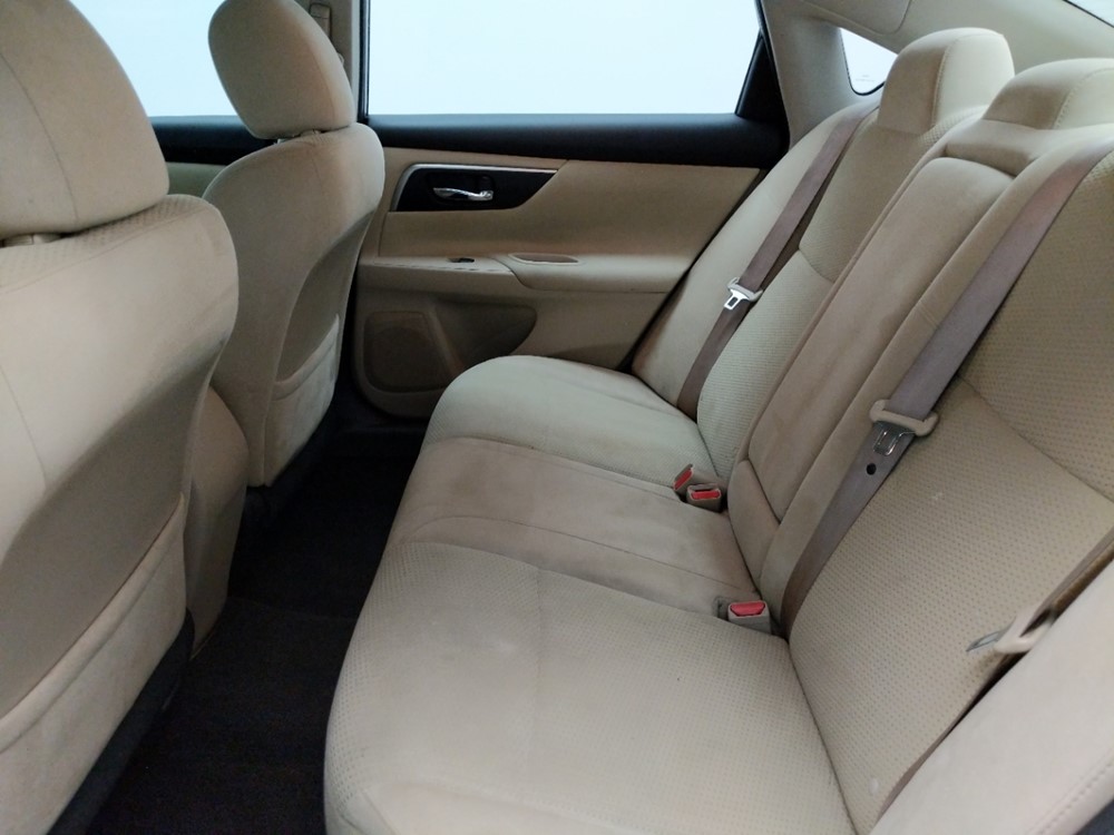 2015 Nissan Altima - Driver Rear Seat