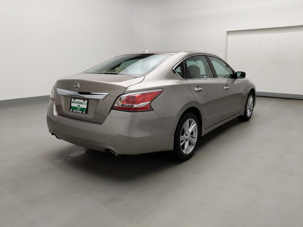 2015 Nissan Altima - Passenger Rear Bumper