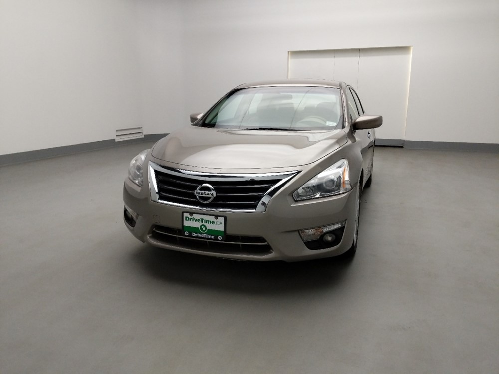 2015 Nissan Altima - Driver Front Hood