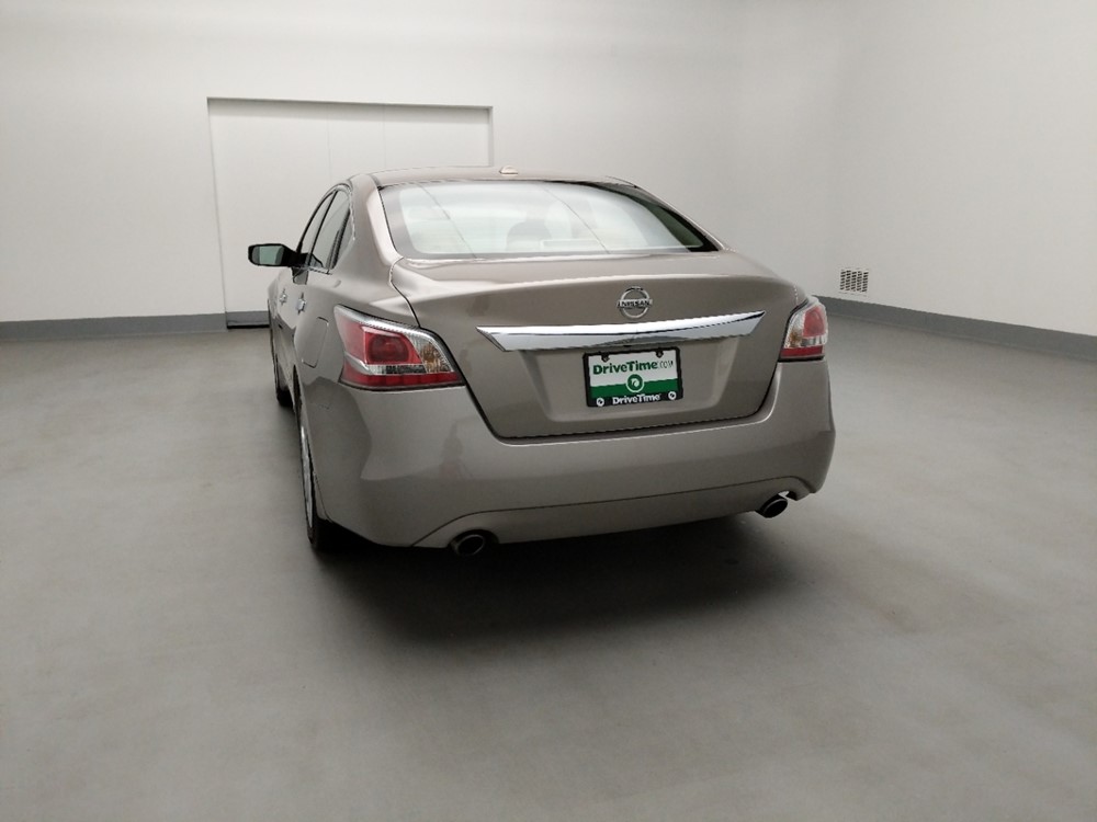 2015 Nissan Altima - Driver Rear Trunk