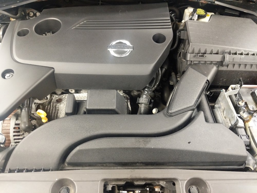 2015 Nissan Altima - Engine