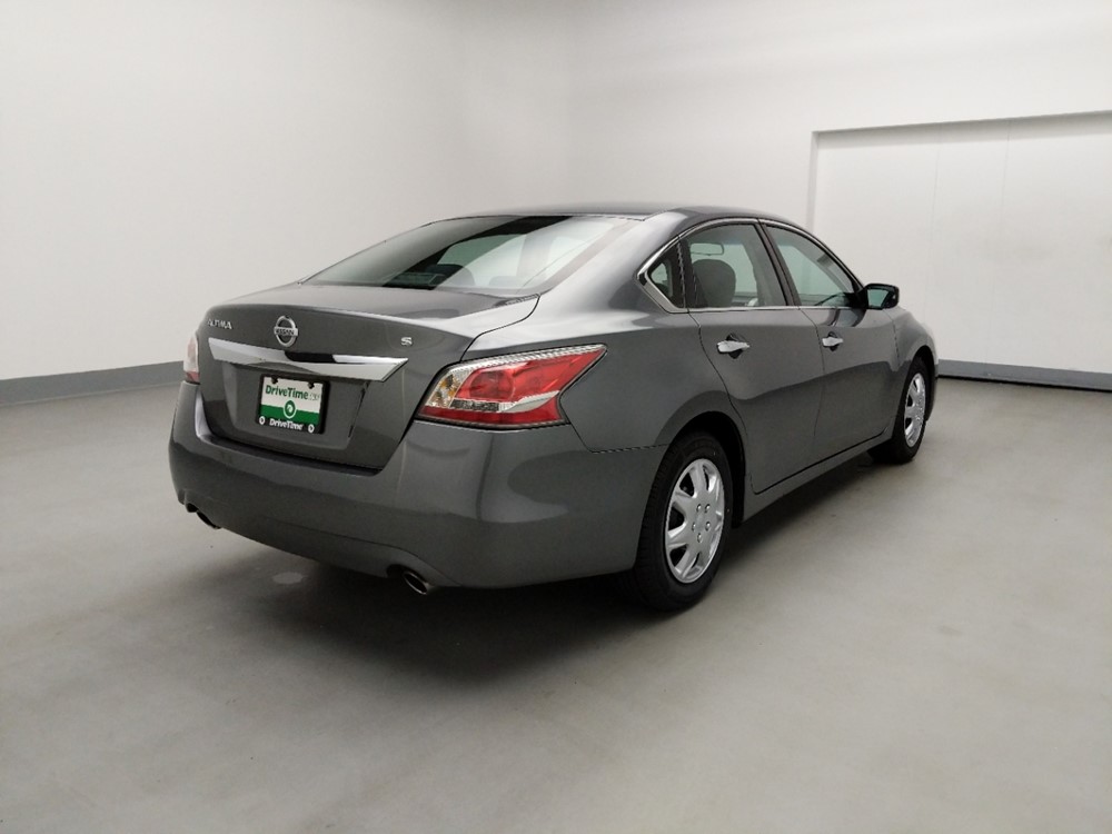 2015 Nissan Altima - Passenger Rear Bumper