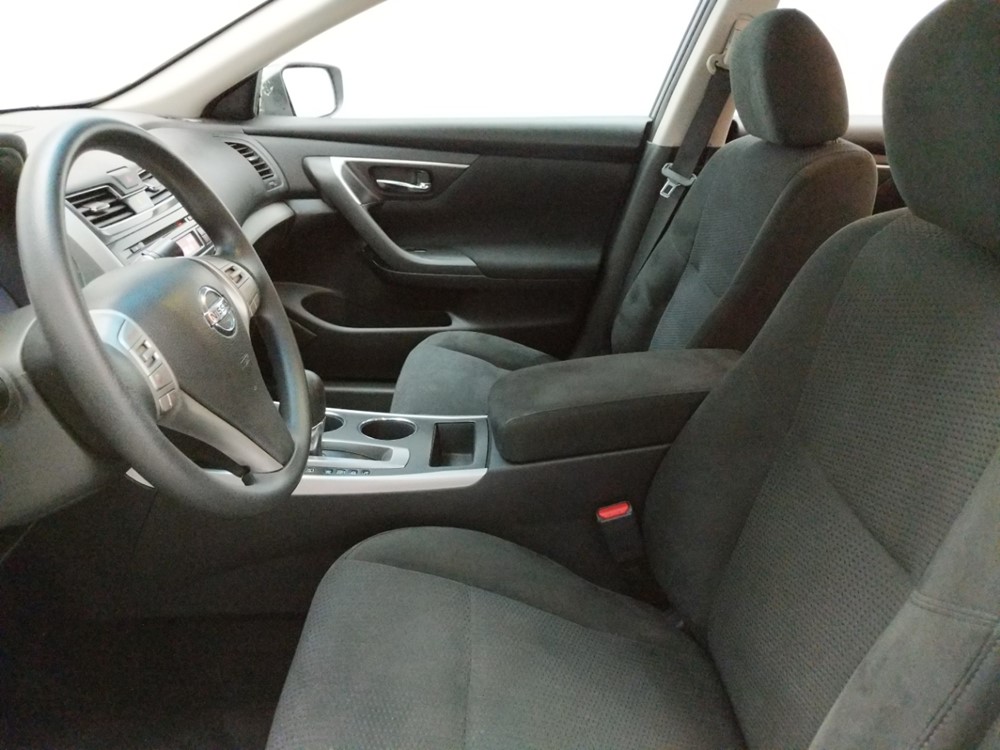 2015 Nissan Altima - Driver Front Seat