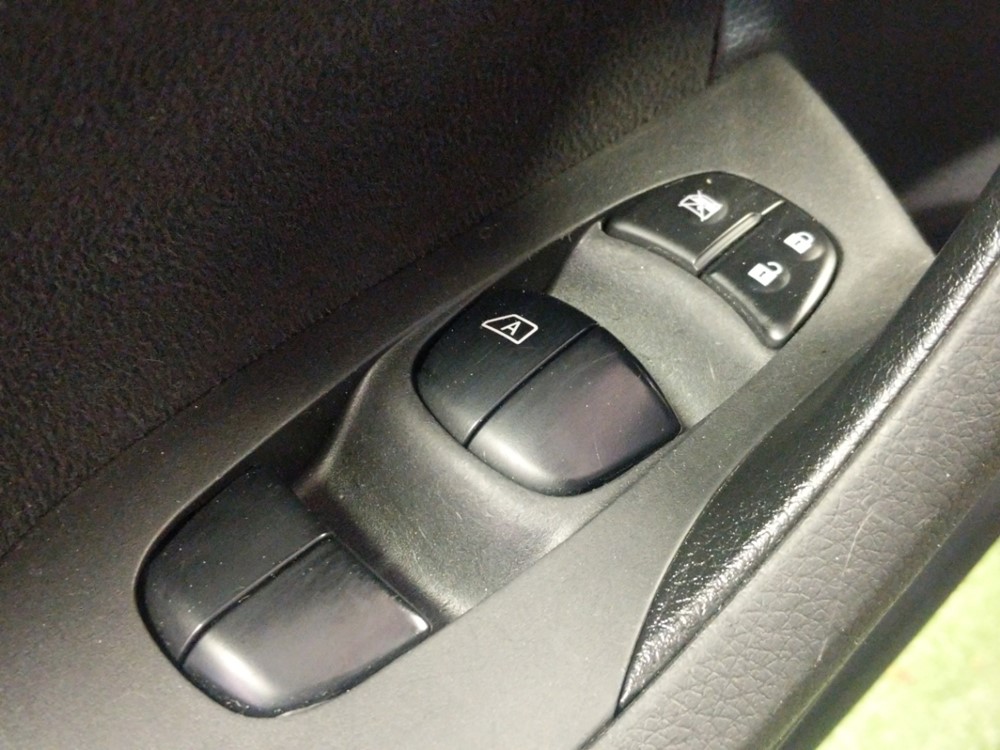 2015 Nissan Altima - Driver Power Windows/Lock Control