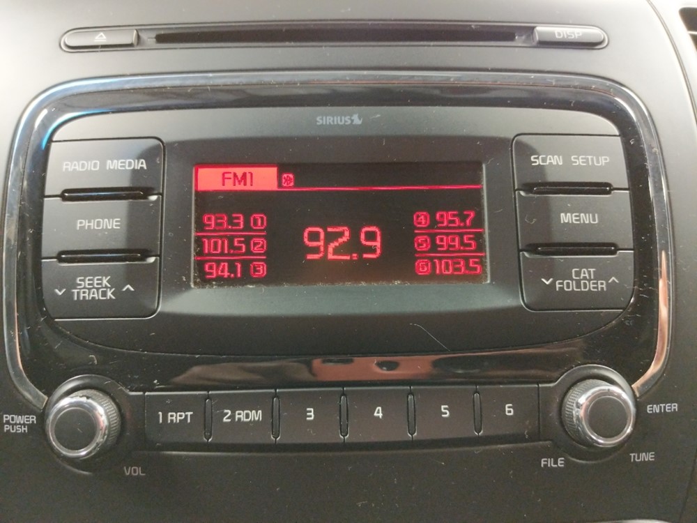 2017 Kia Forte - Stereo Package