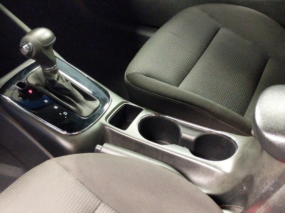 2017 Kia Forte - Center Console/Cup Holders