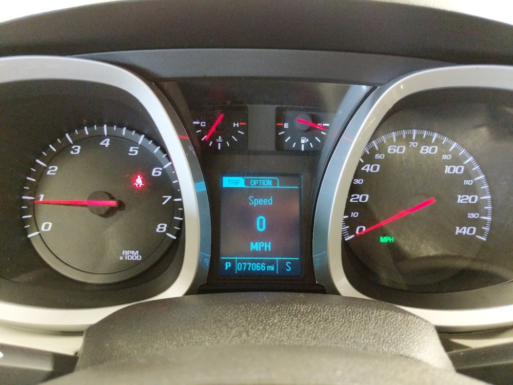2016 Chevrolet Equinox - Odometer Close Up