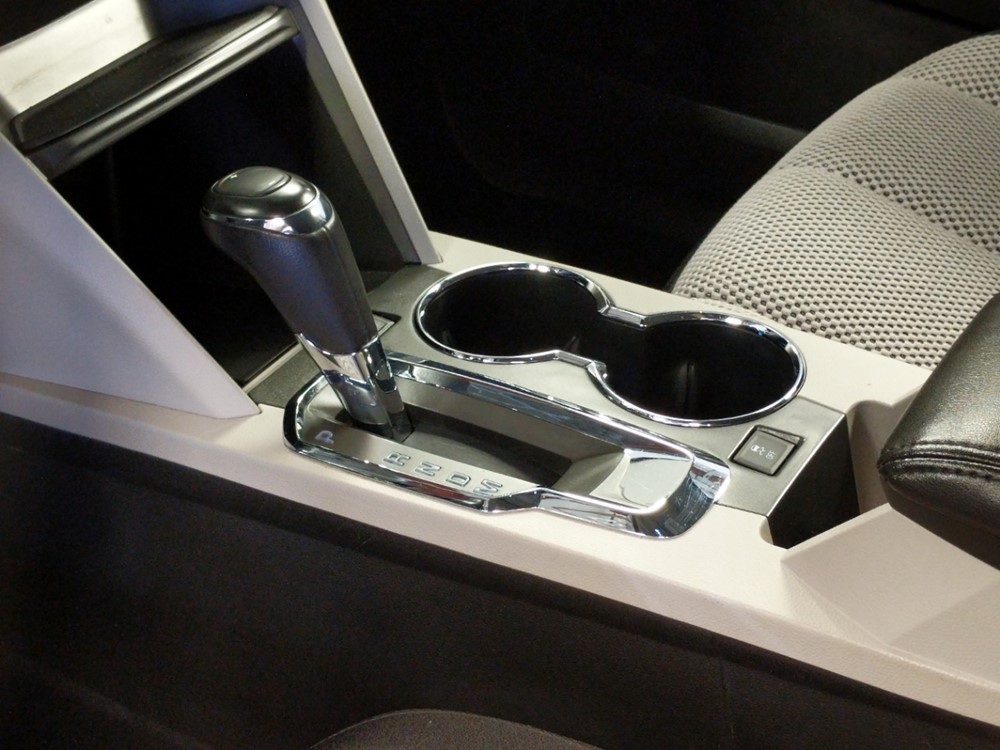 2017 Chevrolet Equinox - Center Console/Cup Holders