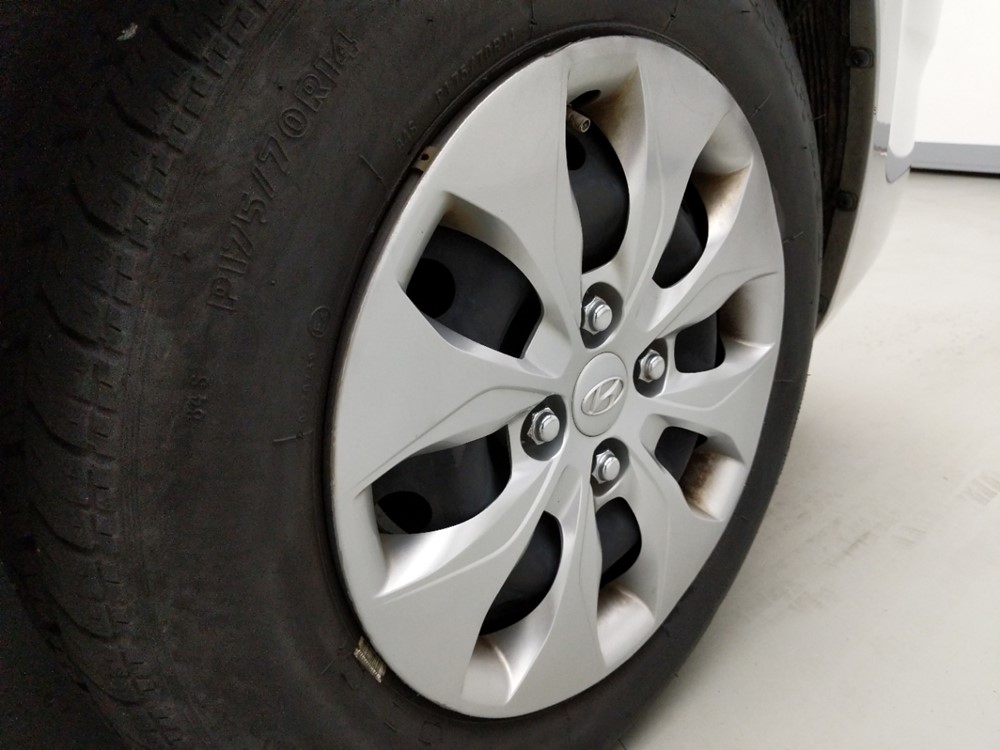 2017 Hyundai Accent - Wheel