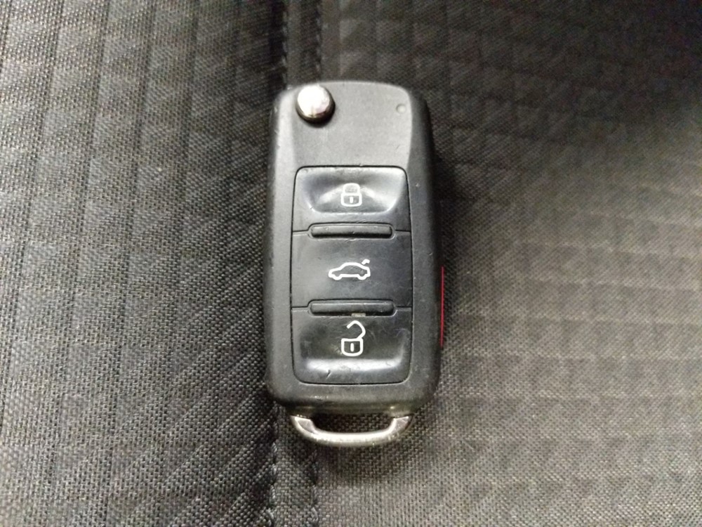 2015 Volkswagen Jetta - Keys