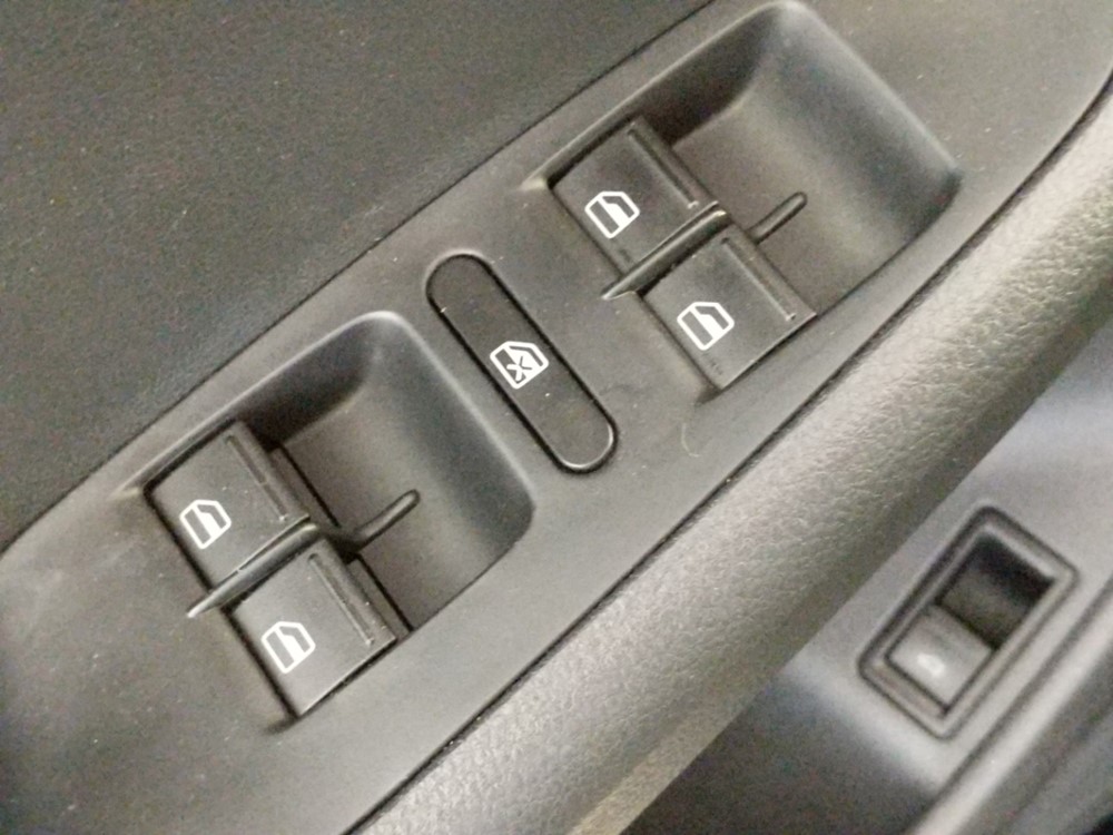 2015 Volkswagen Jetta - Driver Power Windows/Lock Control
