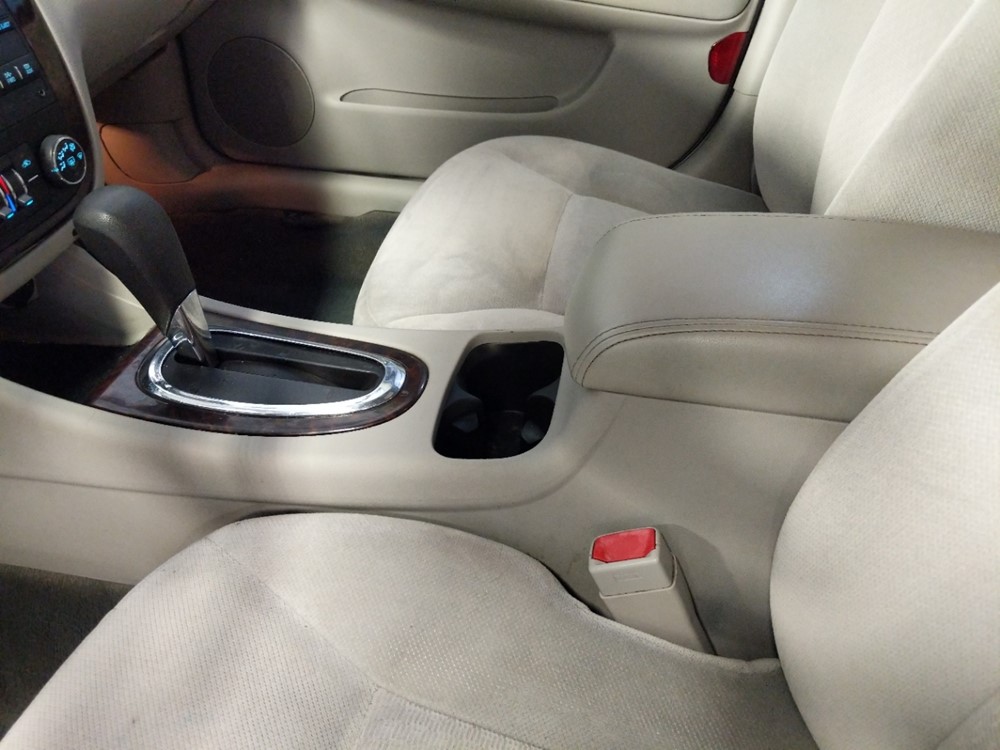 2016 Chevrolet Impala - Center Console/Cup Holders