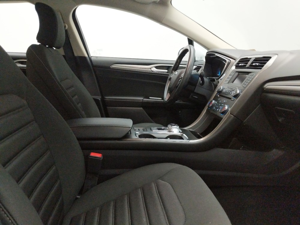 2017 Ford Fusion - Passenger Front Seat