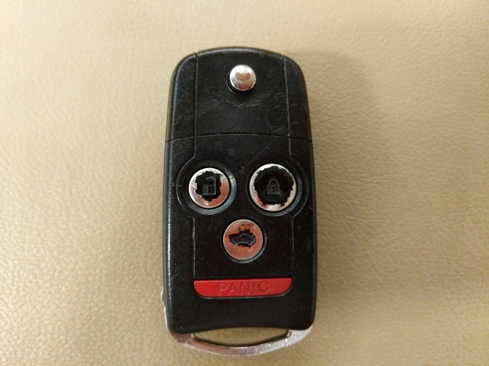 2012 Acura TSX - Keys