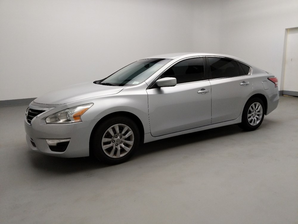2015 Nissan Altima - Driver Front Side