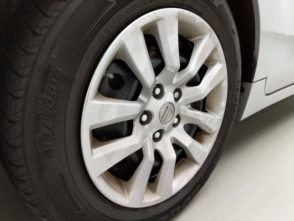 2015 Nissan Altima - Wheel