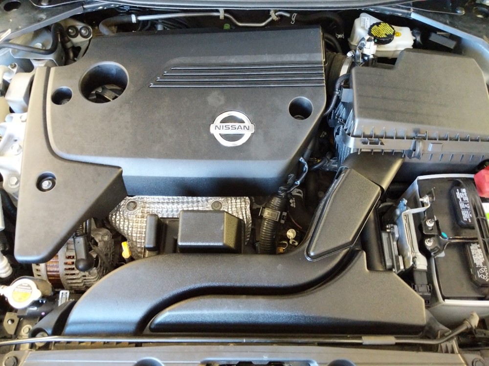 2015 Nissan Altima - Engine