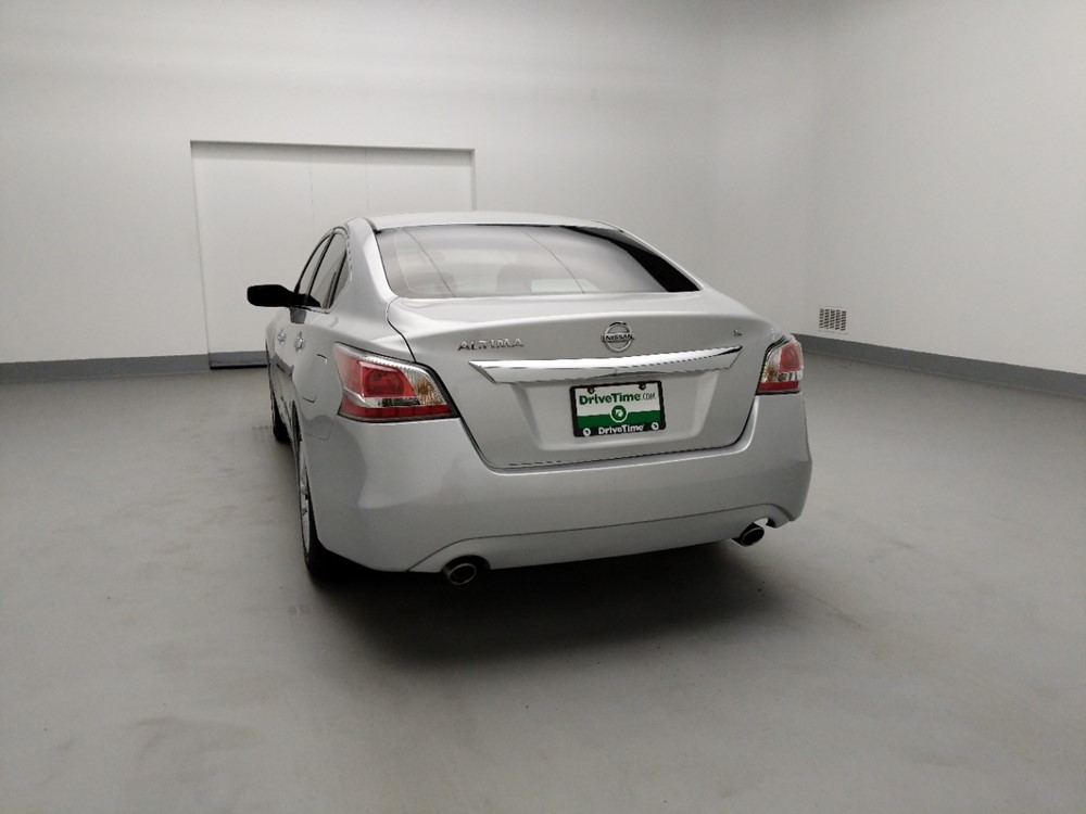 2015 Nissan Altima - Driver Rear Trunk