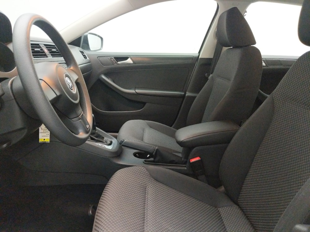 2014 Volkswagen Jetta - Driver Front Seat
