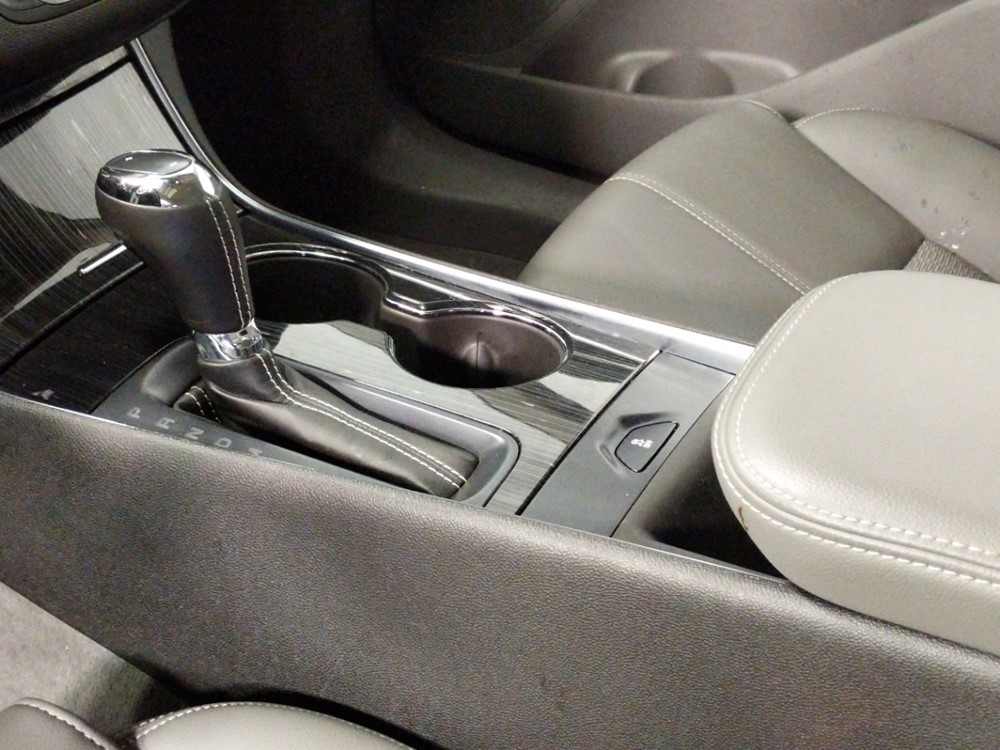 2016 Chevrolet Impala - Center Console/Cup Holders