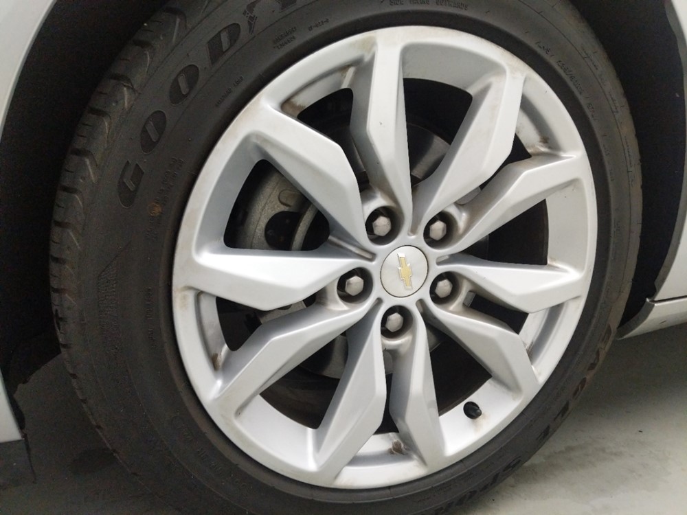 2016 Chevrolet Impala - Wheel