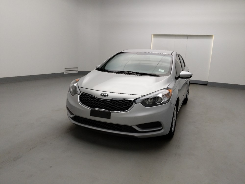 2016 Kia Forte - Driver Front Hood