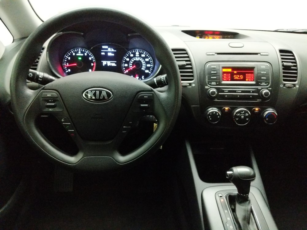 2016 Kia Forte - Driver Dash