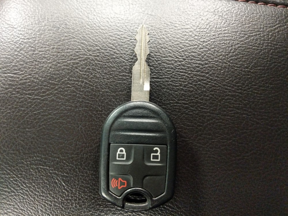 2013 Ford Edge - Keys