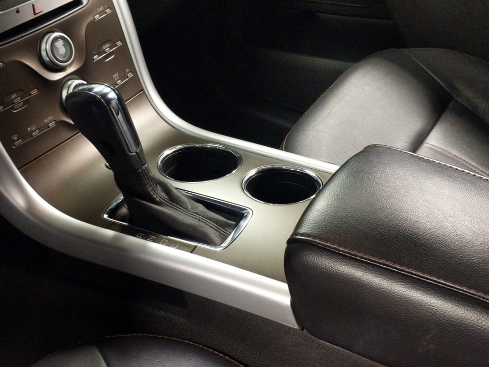 2013 Ford Edge - Center Console/Cup Holders