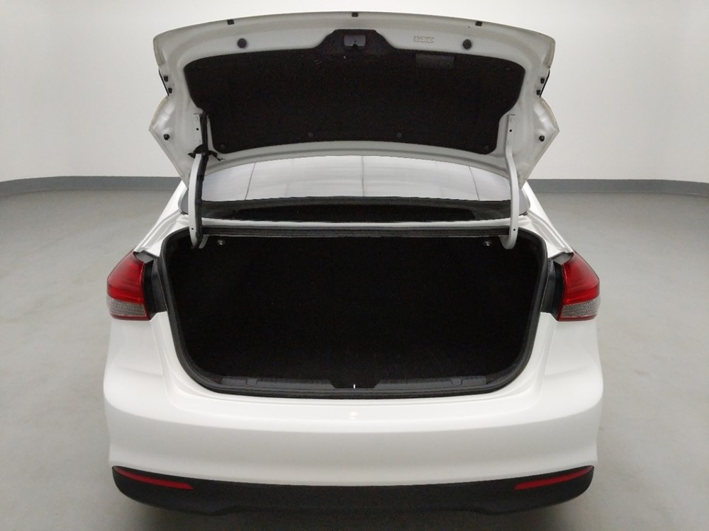 2017 Kia Forte - Trunk