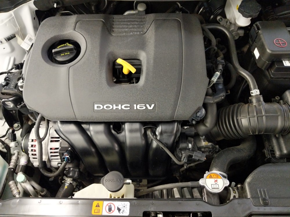 2017 Kia Forte - Engine