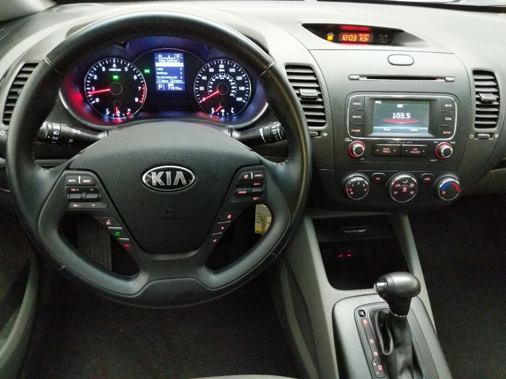 2016 Kia Forte - Driver Dash
