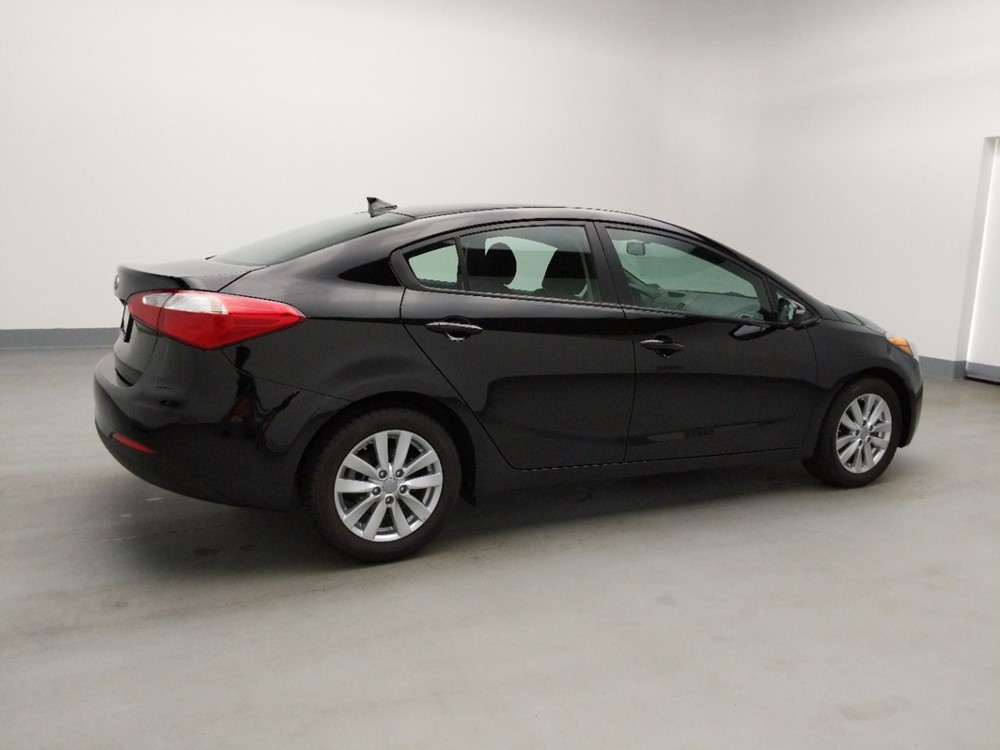 2016 Kia Forte - Passenger Rear Side