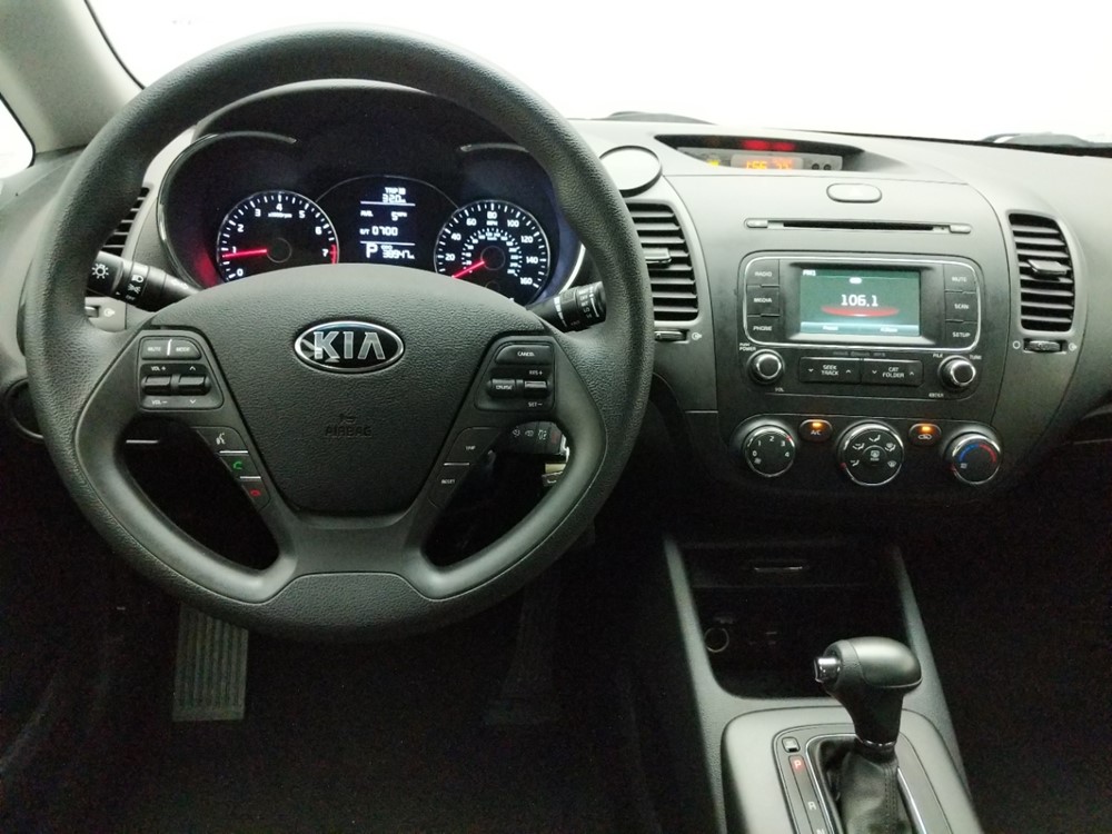 2016 Kia Forte - Driver Dash